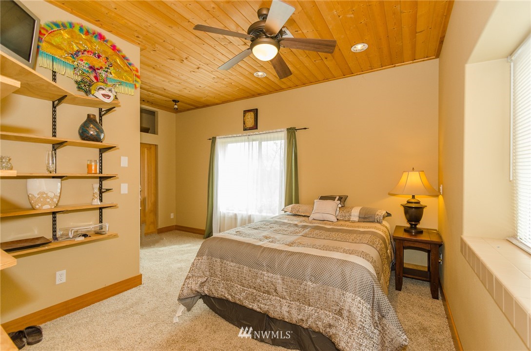393-38 Ceres Hill Road Chehalis, WA 98532 - Photo 14 of 25