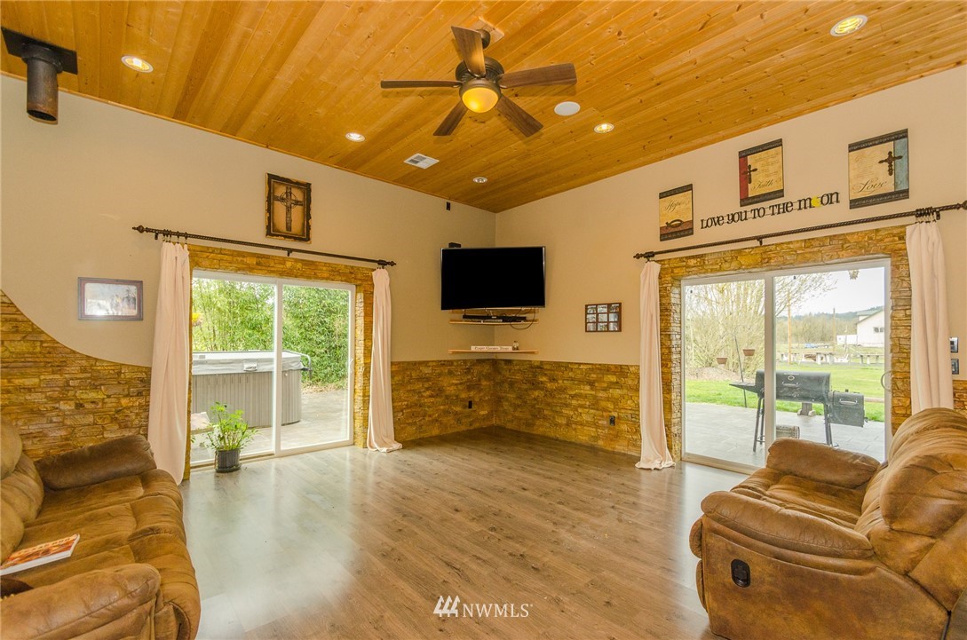 393-38 Ceres Hill Road Chehalis, WA 98532 - Photo 4 of 25