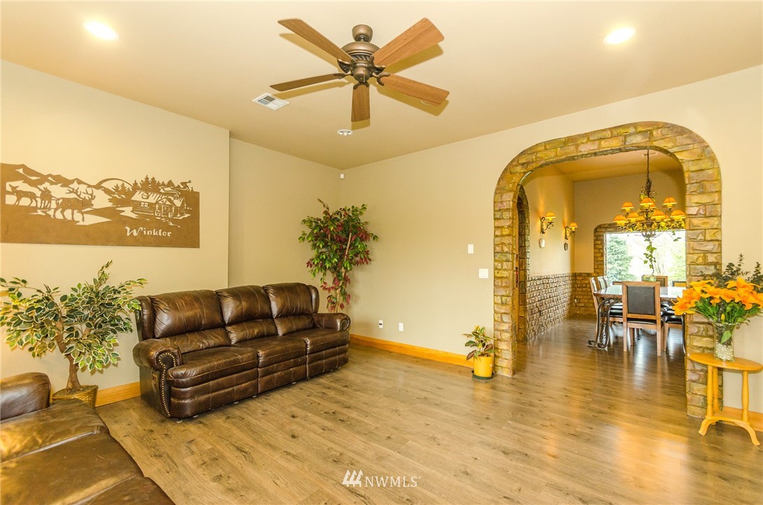 393-38 Ceres Hill Road Chehalis, WA 98532 - Photo 10 of 25