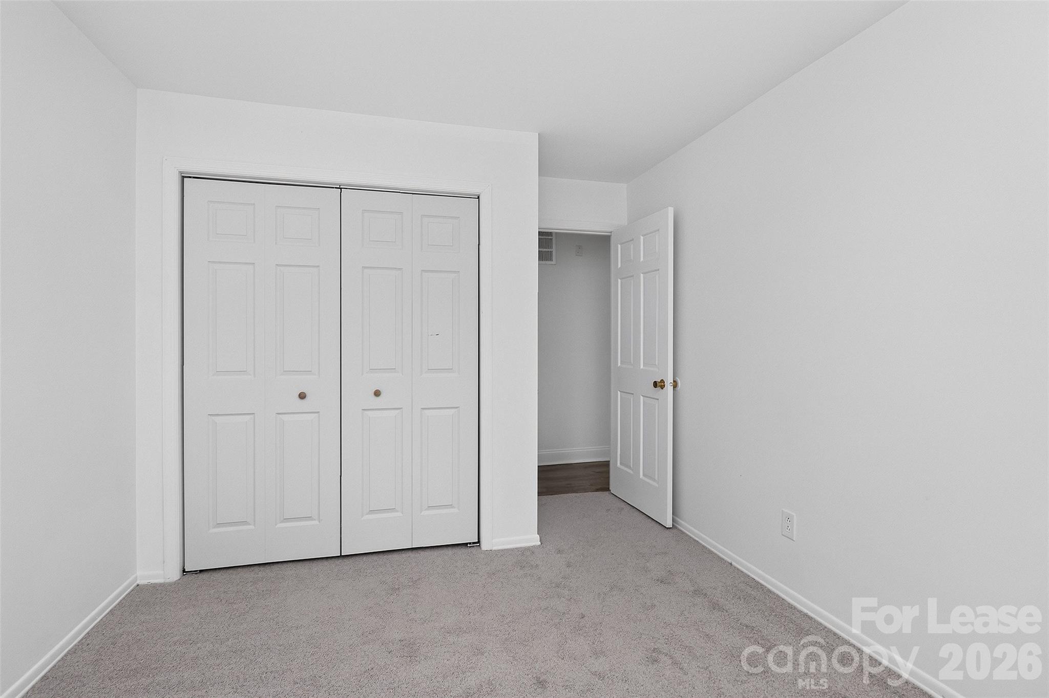 8322 Knights Bridge Road Charlotte, NC 28210 - Photo 17 of 41 Gallery Image 17