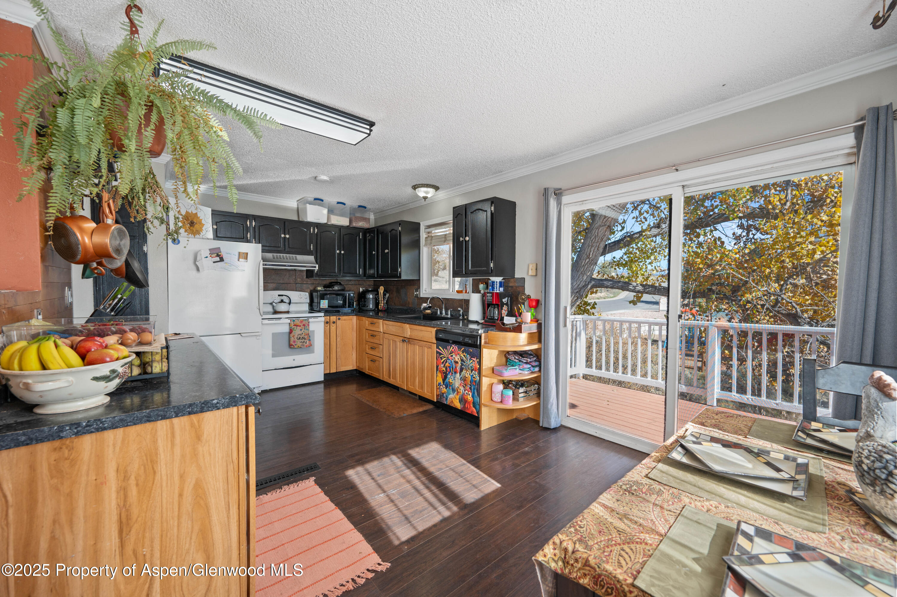 1617 West 7th Street Rifle, CO 81650 - Photo 6 of 28 103120251617WReshootEdits-12