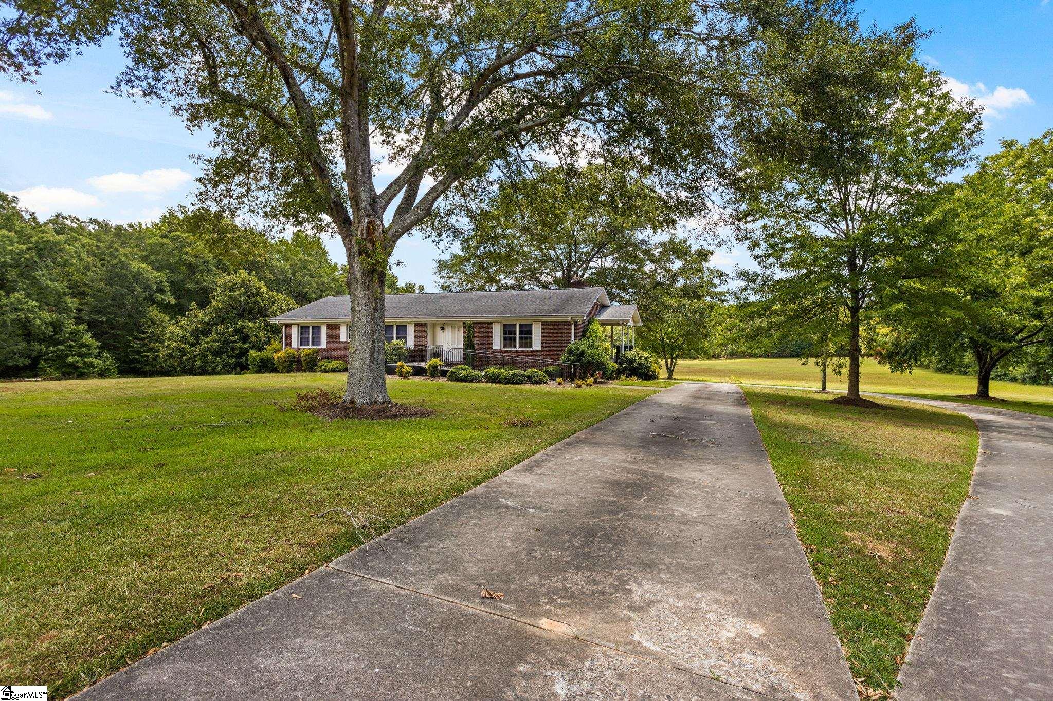 350 Sandy Springs Road Pelzer, SC 29669 - Photo 3 of 28