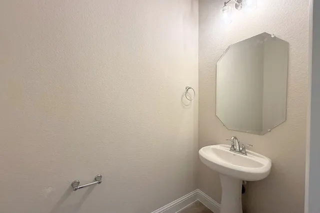 $358,240 | 1008 Stonehill Drive, Georgetown, TX 78633