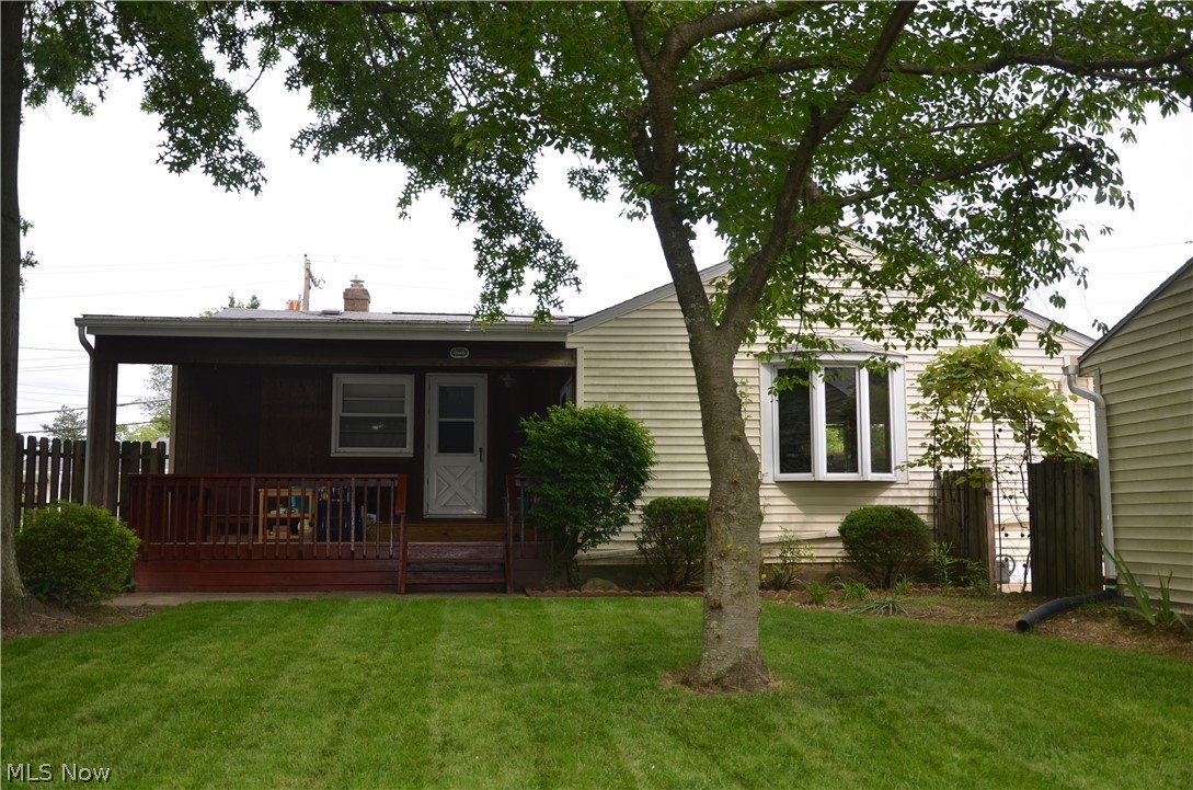 4328 Maplepark Road Stow, OH 44224 - Photo 3 of 12 Gallery Image 3