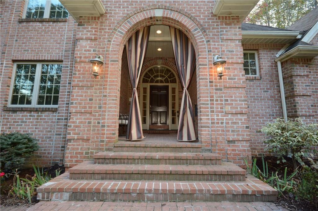 425 Kelly Road Washington, PA 15301 - Photo 2 of 24 Gallery Image 2