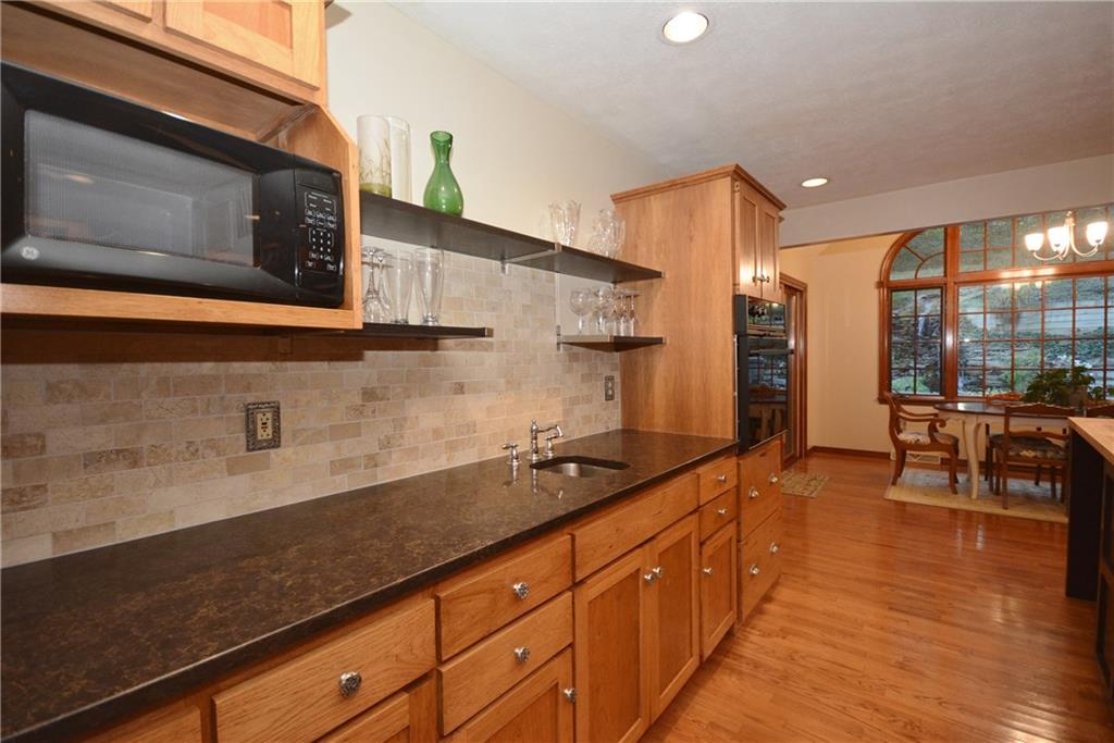 425 Kelly Road Washington, PA 15301 - Photo 7 of 24 Gallery Image 7