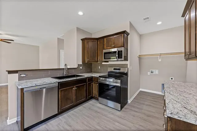 $199,900 | 628 Monroe Street, Pomona, KS 66076