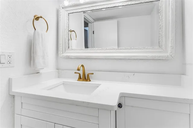 $499,000 | 835 East Gulf Boulevard, Unit 101, Indian Rocks Beach, FL 33785