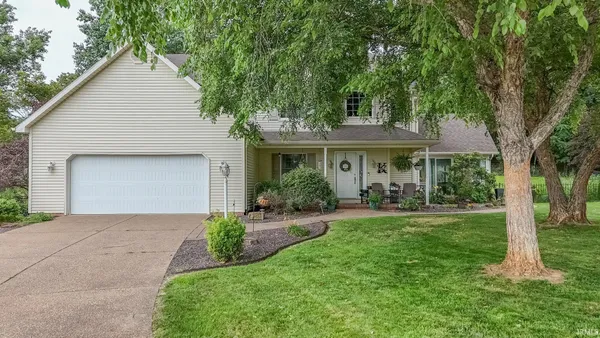 $390,000 | 263 South Pyracantha Circle, Santa Claus, IN 47579