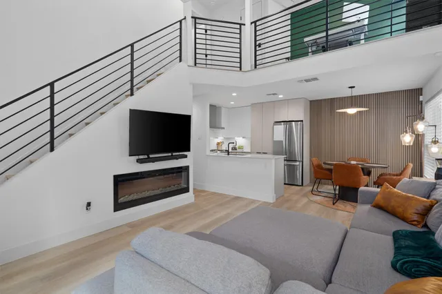 $475,000 | 1901 Albury Cove, Unit D, Austin, TX 78758