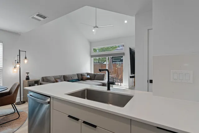 $475,000 | 1901 Albury Cove, Unit D, Austin, TX 78758