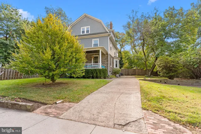 $699,000 | 154 Greenwood Avenue, Jenkintown, PA 19046