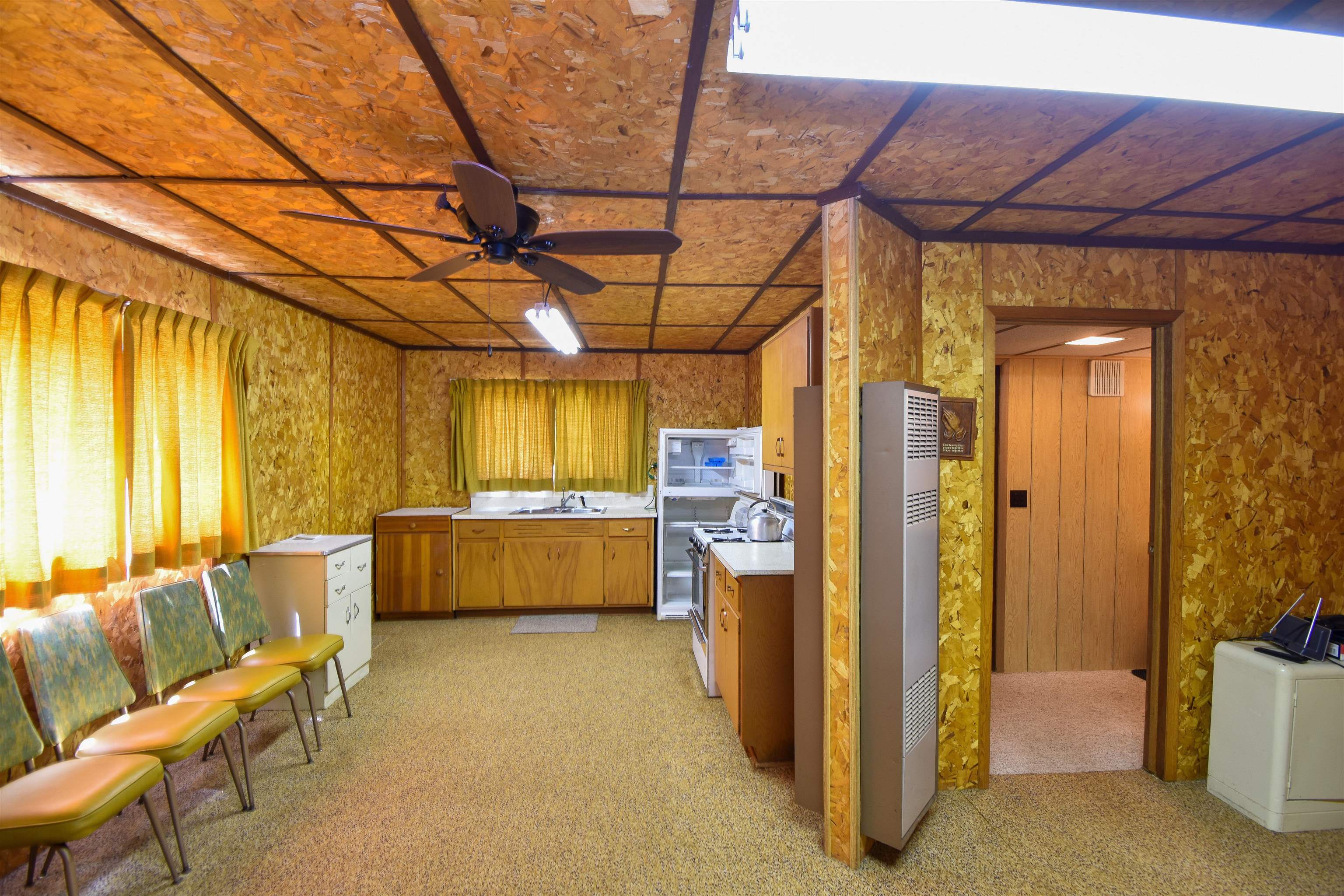 2633 Pioneer Road Stevens Point, WI 54482 - Photo 4 of 11
