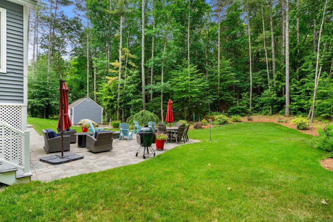 30 Pierce Lane Hollis, NH 03049 - Photo 35 of 40