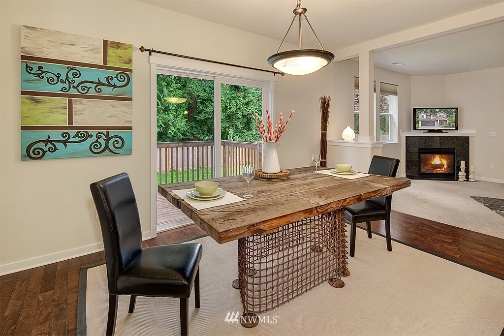 1707 Redmond Court Northeast Renton, WA 98056 - Photo 7 of 15 Gallery Image 7