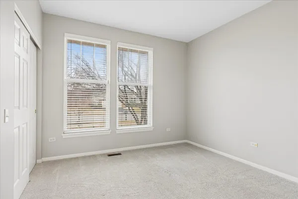 $2,400 | 12188 Scenic Ridge, Huntley, IL 60142