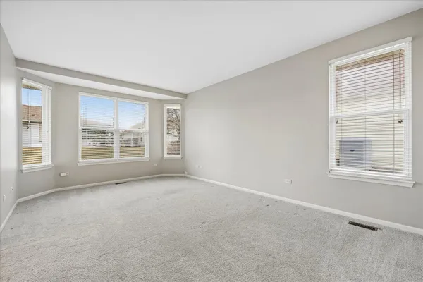 $2,400 | 12188 Scenic Ridge, Huntley, IL 60142