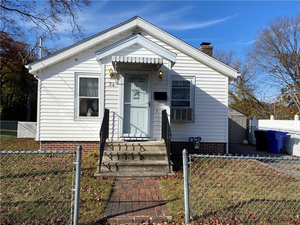 24 Ballou Street Pawtucket, RI 02860 - Photo 1 of 26