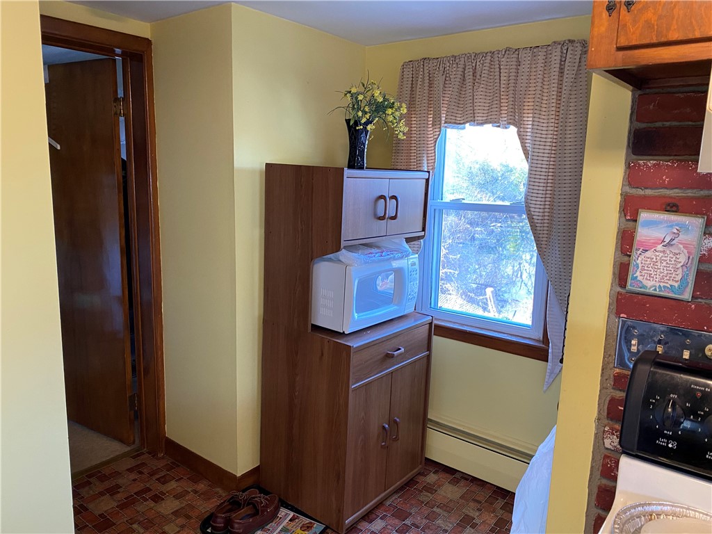 24 Ballou Street Pawtucket, RI 02860 - Photo 11 of 26