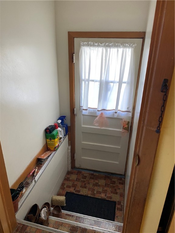 24 Ballou Street Pawtucket, RI 02860 - Photo 12 of 26