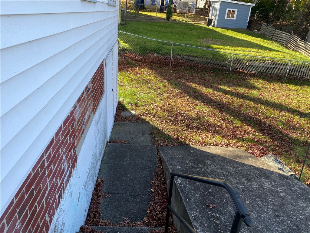 24 Ballou Street Pawtucket, RI 02860 - Photo 21 of 26