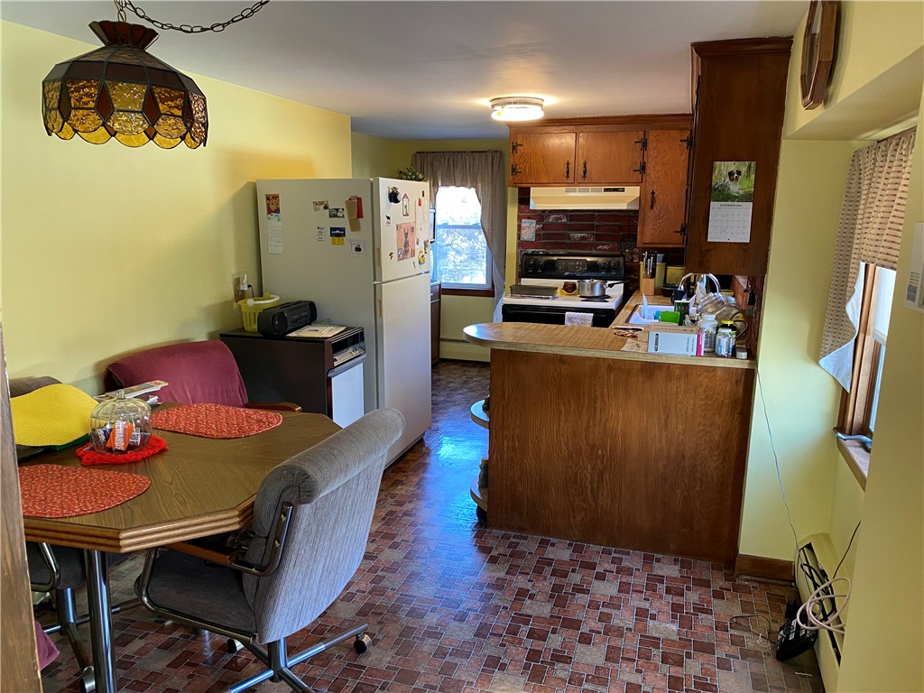 24 Ballou Street Pawtucket, RI 02860 - Photo 10 of 26