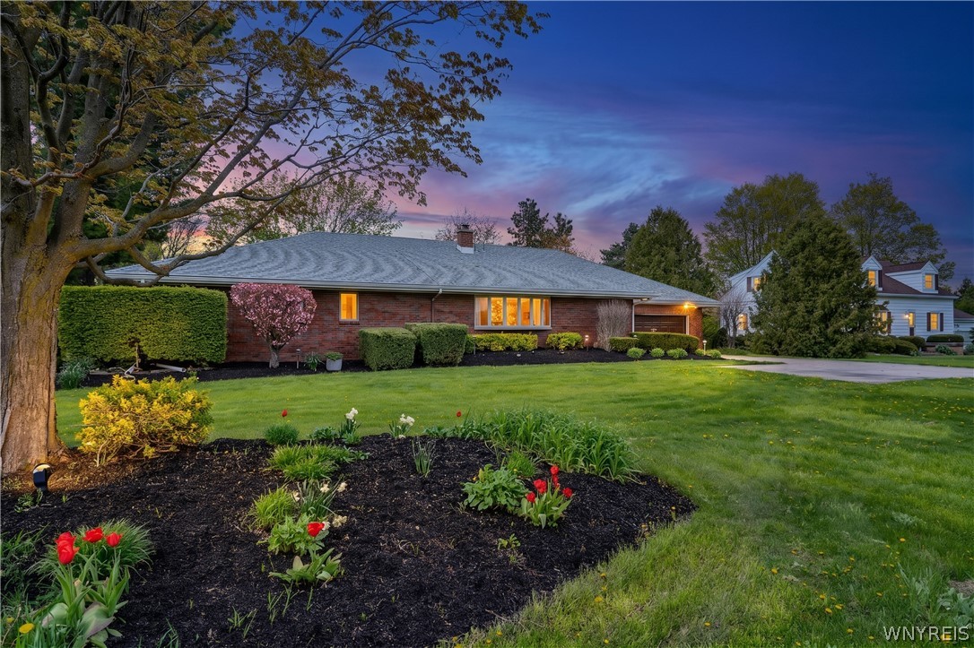 4115 Mapleton Road Pendleton, NY 14094 - Photo 1 of 50