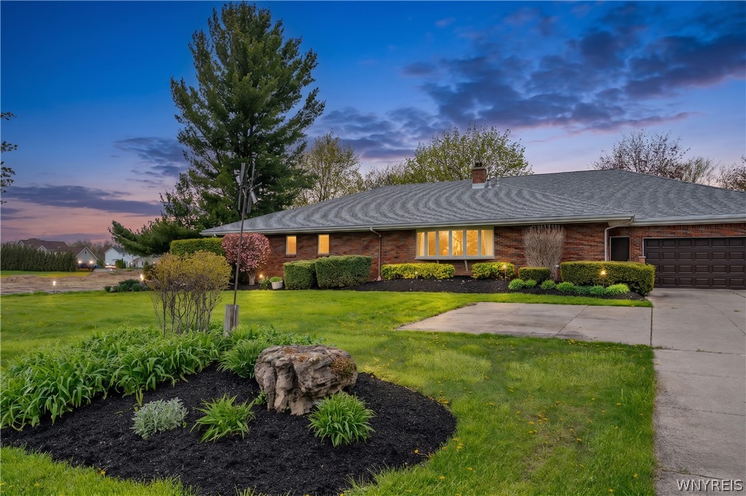 4115 Mapleton Road Pendleton, NY 14094 - Photo 2 of 50