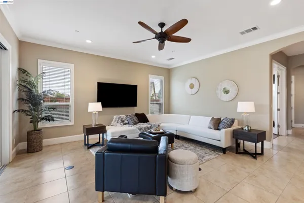 $1,224,000 | 2062 Reserva Court, Brentwood, CA 94513
