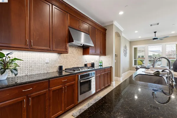 $1,224,000 | 2062 Reserva Court, Brentwood, CA 94513