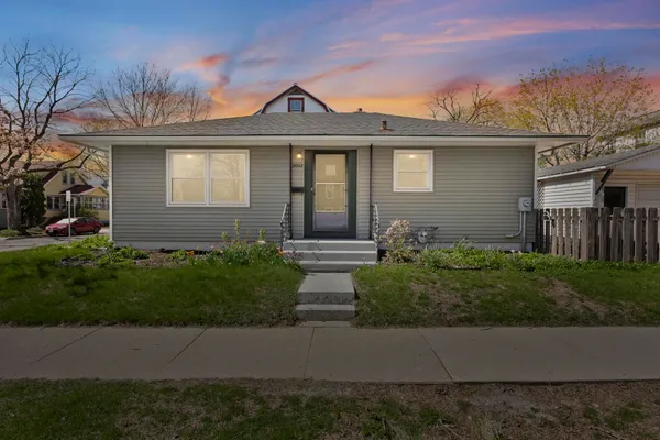 $425,000 | 2002 Jenifer Street, Madison, WI 53704
