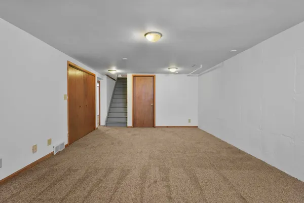 $425,000 | 2002 Jenifer Street, Madison, WI 53704