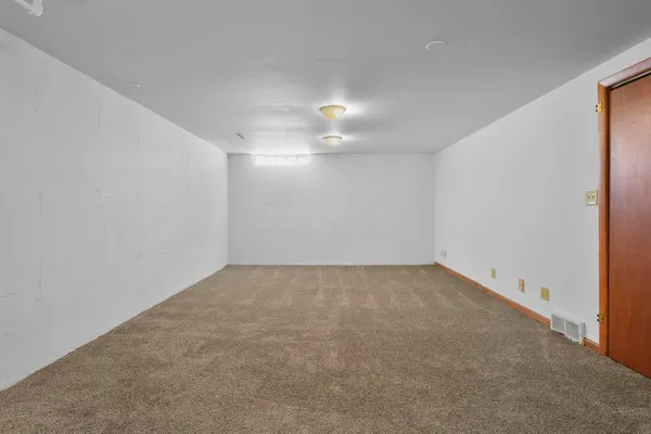 $425,000 | 2002 Jenifer Street, Madison, WI 53704