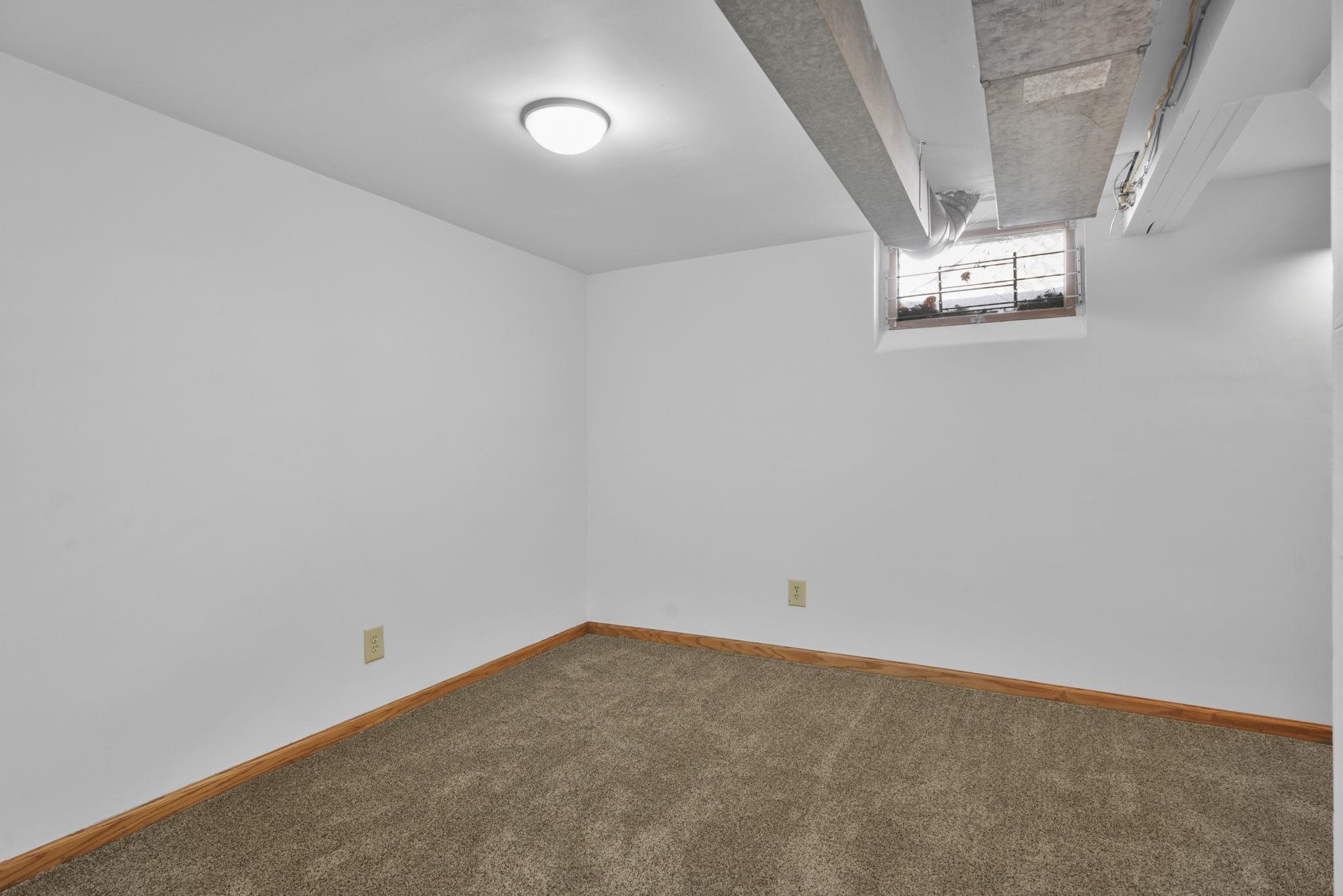 2002 Jenifer Street Madison, WI 53704 - Photo 31 of 51