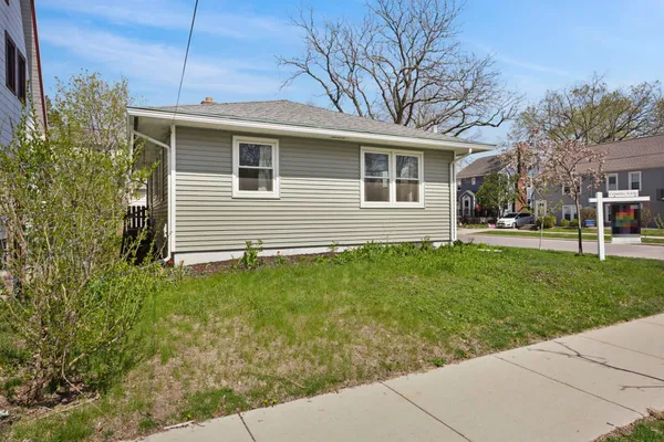 $425,000 | 2002 Jenifer Street, Madison, WI 53704