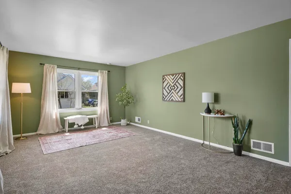 $425,000 | 2002 Jenifer Street, Madison, WI 53704