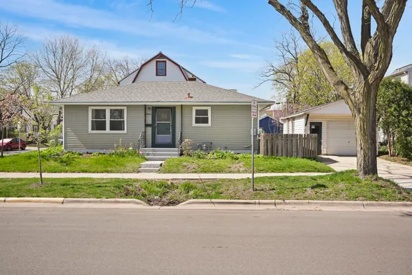 $425,000 | 2002 Jenifer Street, Madison, WI 53704