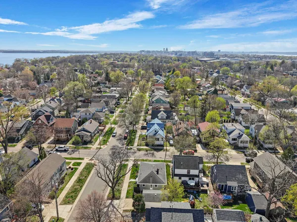 $425,000 | 2002 Jenifer Street, Madison, WI 53704