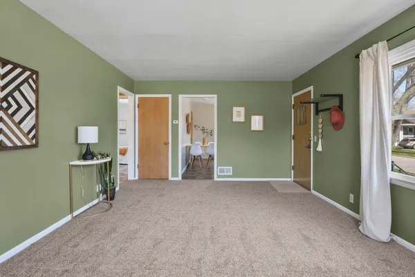 $425,000 | 2002 Jenifer Street, Madison, WI 53704