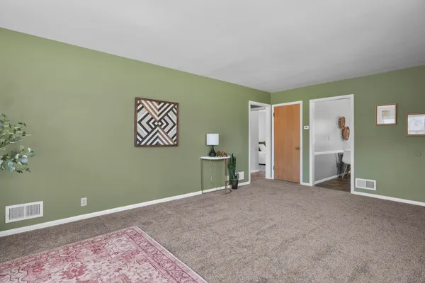 $425,000 | 2002 Jenifer Street, Madison, WI 53704
