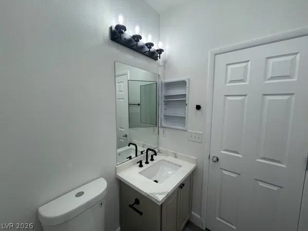 $2,595 | 10609 Kennedy Peak Lane, Las Vegas, NV 89166