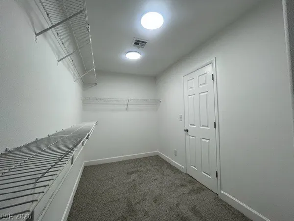 $2,595 | 10609 Kennedy Peak Lane, Las Vegas, NV 89166