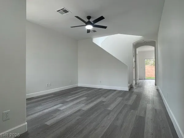$2,595 | 10609 Kennedy Peak Lane, Las Vegas, NV 89166