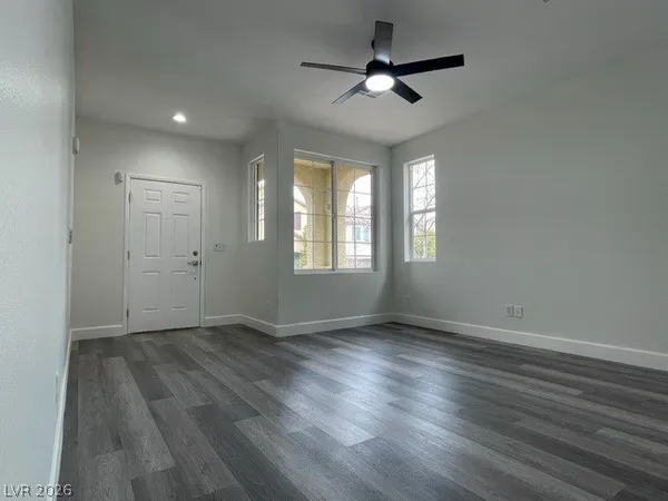 $2,595 | 10609 Kennedy Peak Lane, Las Vegas, NV 89166