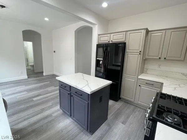 $2,595 | 10609 Kennedy Peak Lane, Las Vegas, NV 89166
