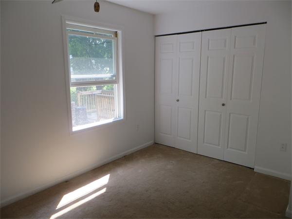 8 Savoy Street Worcester, MA 01607 - Photo 12 of 21 Gallery Image 12