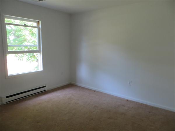 8 Savoy Street Worcester, MA 01607 - Photo 13 of 21 Gallery Image 13