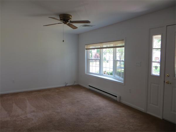 8 Savoy Street Worcester, MA 01607 - Photo 9 of 21 Gallery Image 9