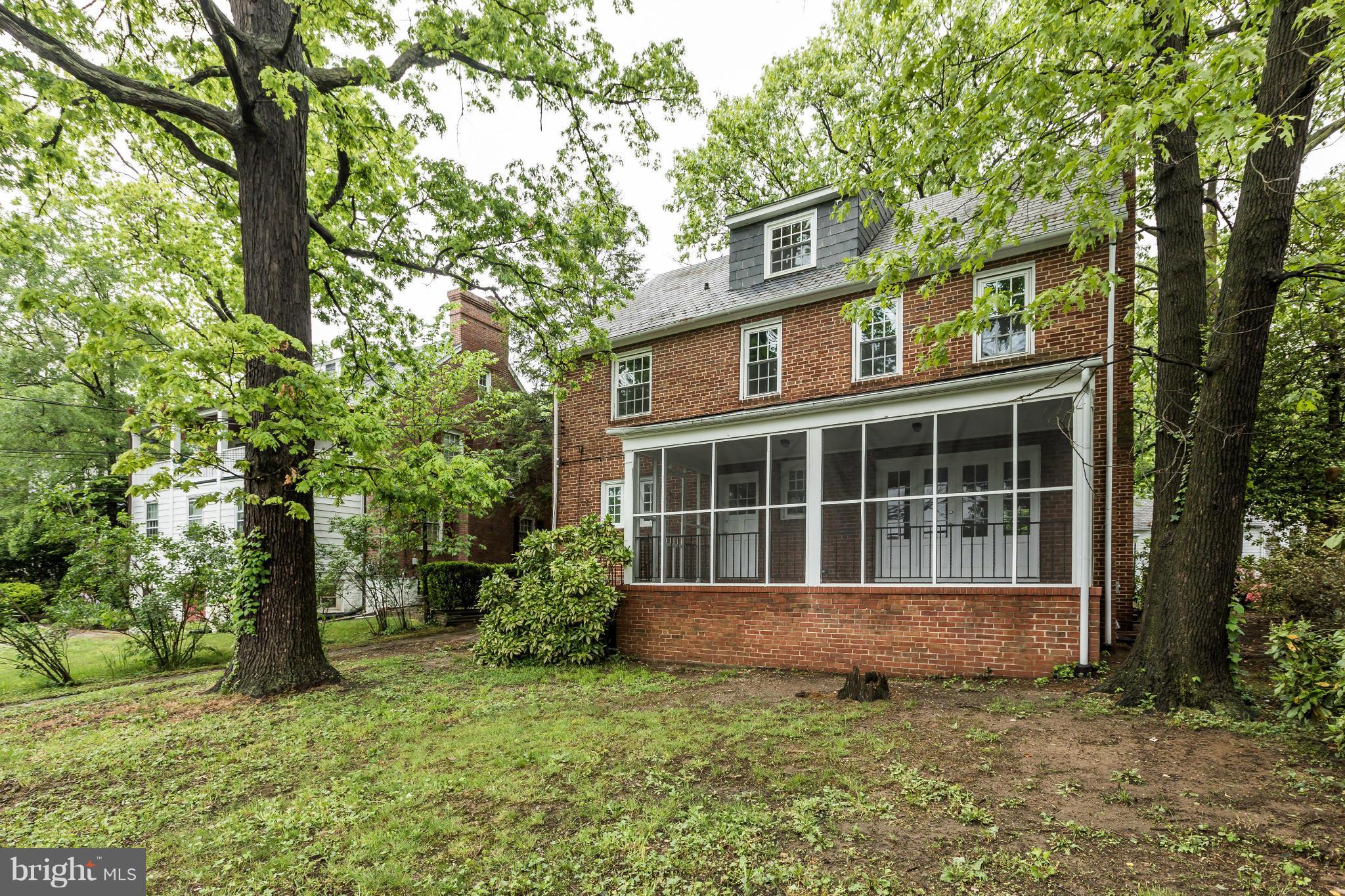 1215 Southview Road Baltimore, MD 21218 - Photo 4 of 30 Exterior (Rear)
