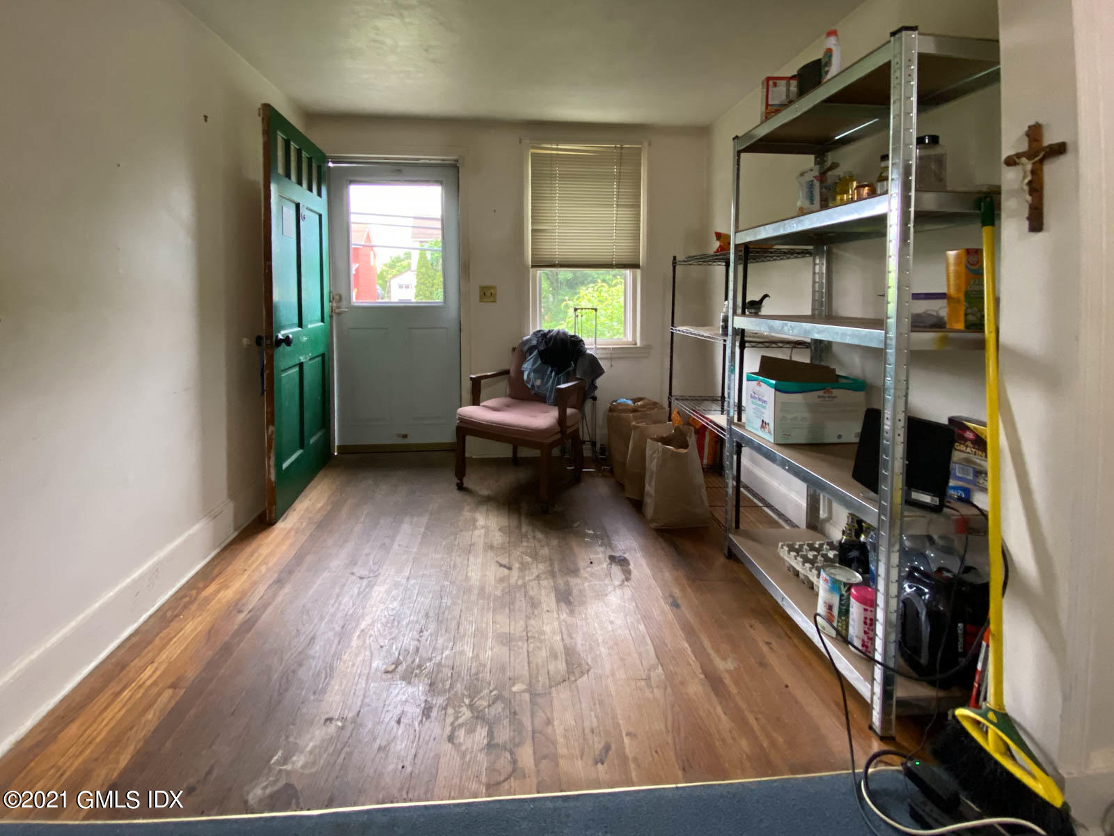 67 Valley Road Cos Cob, CT 06807 - Photo 3 of 31 IMG_4808